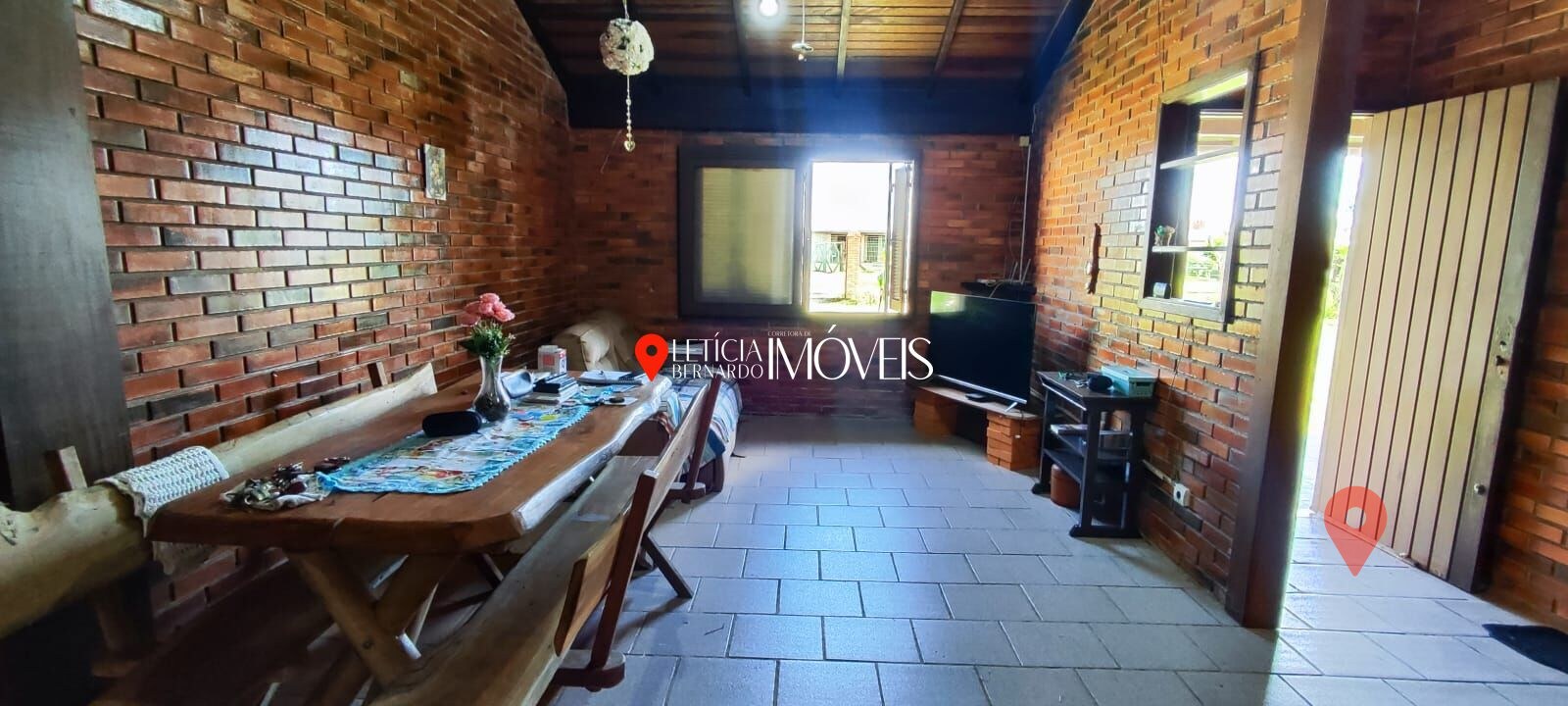 Casa Rústica e Aconchegante à Venda em Balneário Pinhal! — foto 6