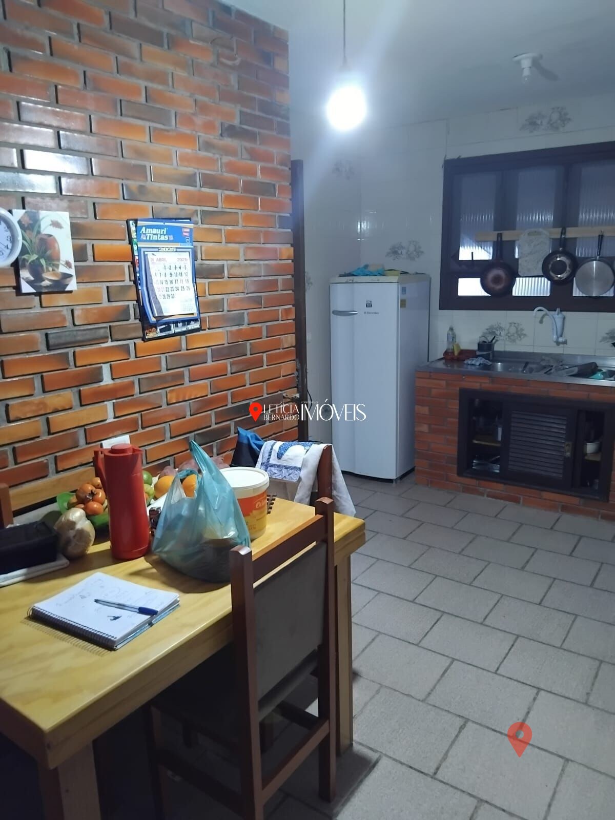 Casa Rústica e Aconchegante à Venda em Balneário Pinhal! — foto 13