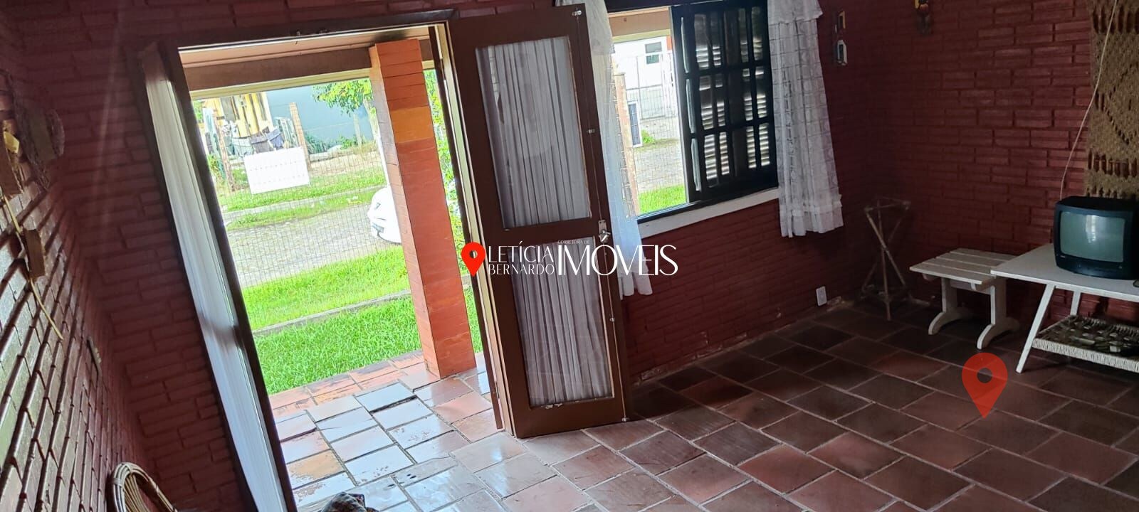 Casa de Alvenaria no Centro de Balneário Pinhal! — foto 20