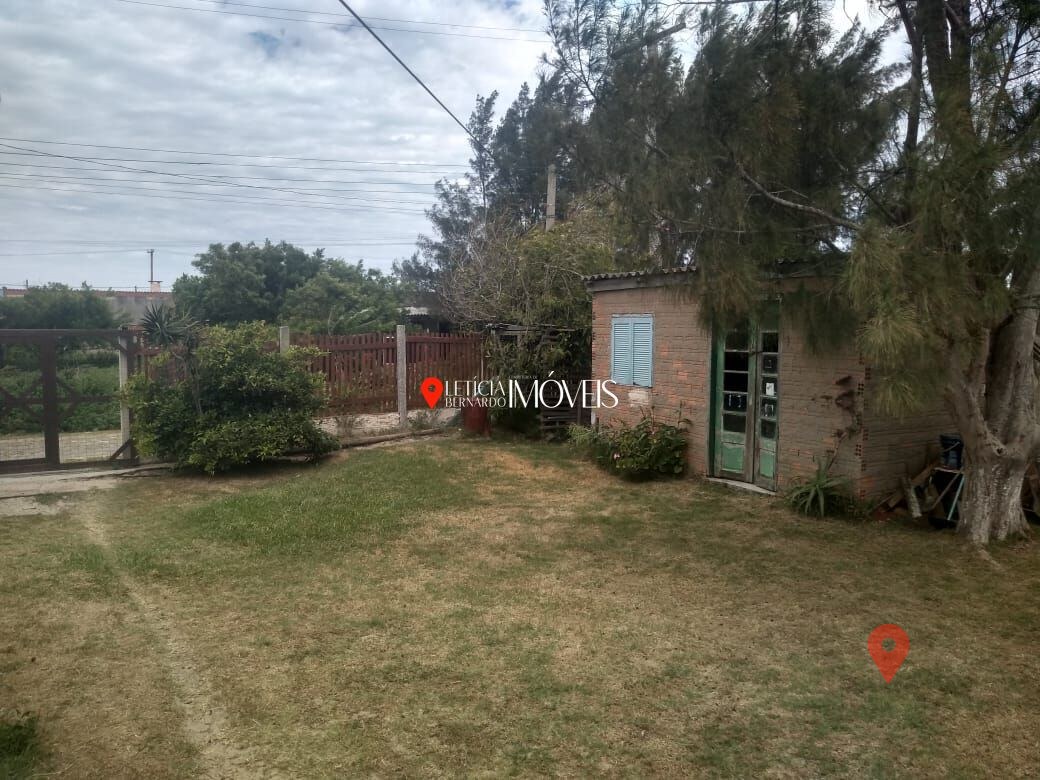Casa à venda no bairro Centro - Balneário Pinhal/RS — foto 3