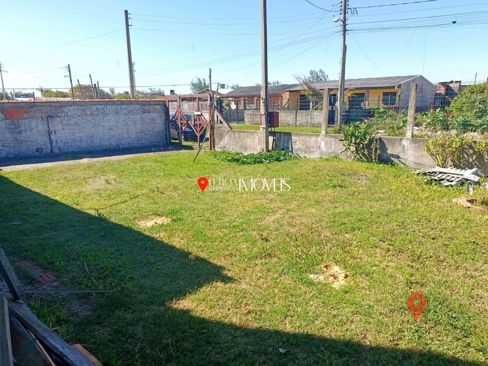 SOBRADO COM PONTO COMERCIAL EM FUNCIONAMENTO – R$ 216.000,00 — foto 18