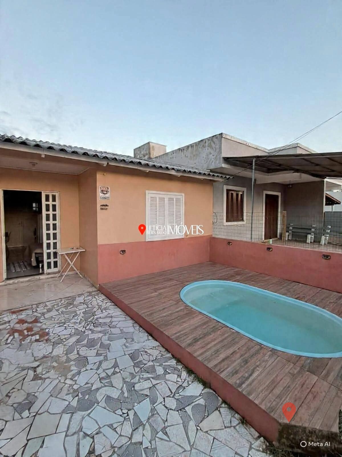 CASA GEMINADA COM PISCINA EM NOVA TRAMANDAÍ – R$ 250.000,00 — foto 1