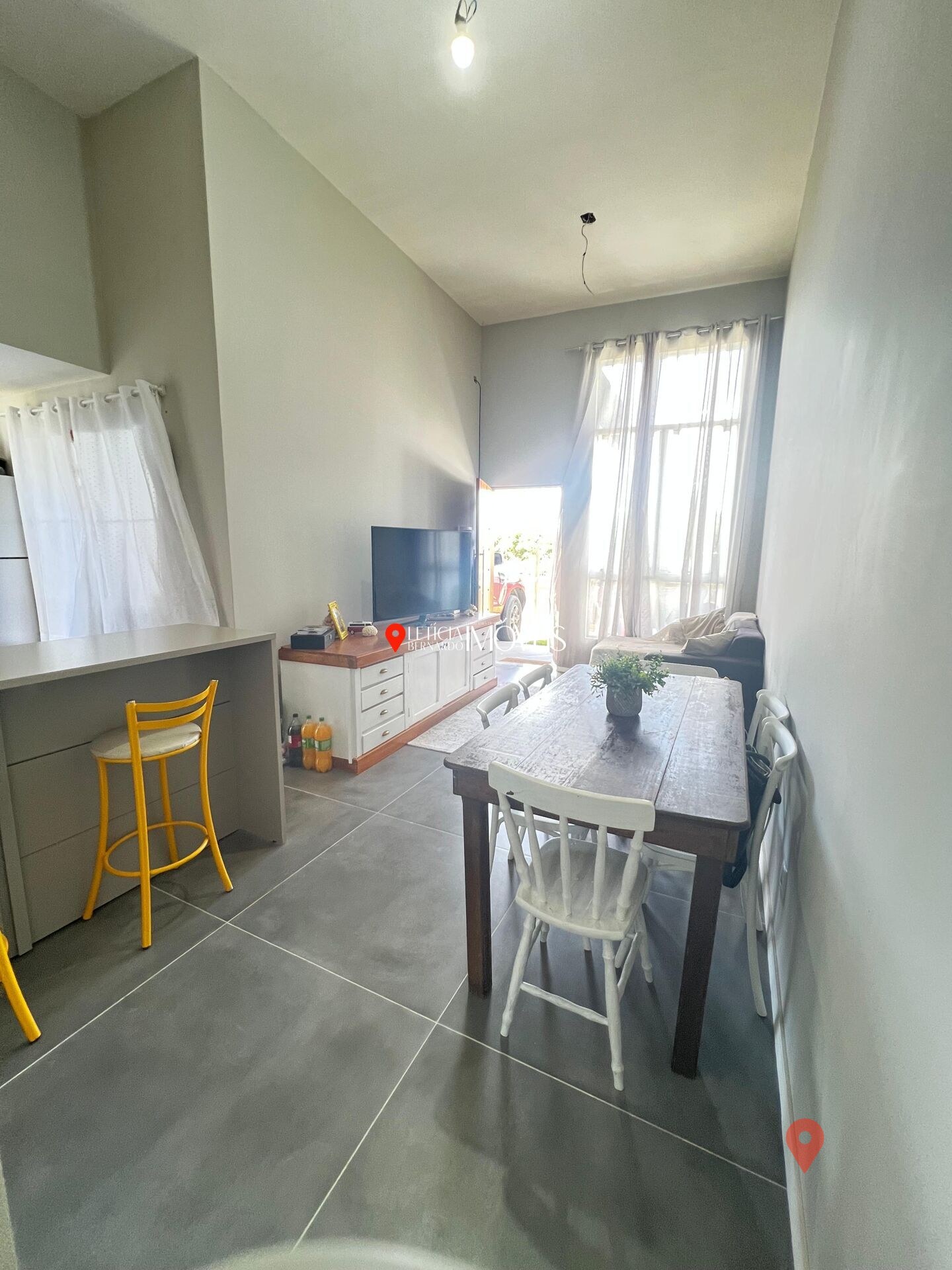 CASA MODERNA MOBILIADA NO JARDIM DO ÉDEN — foto 3