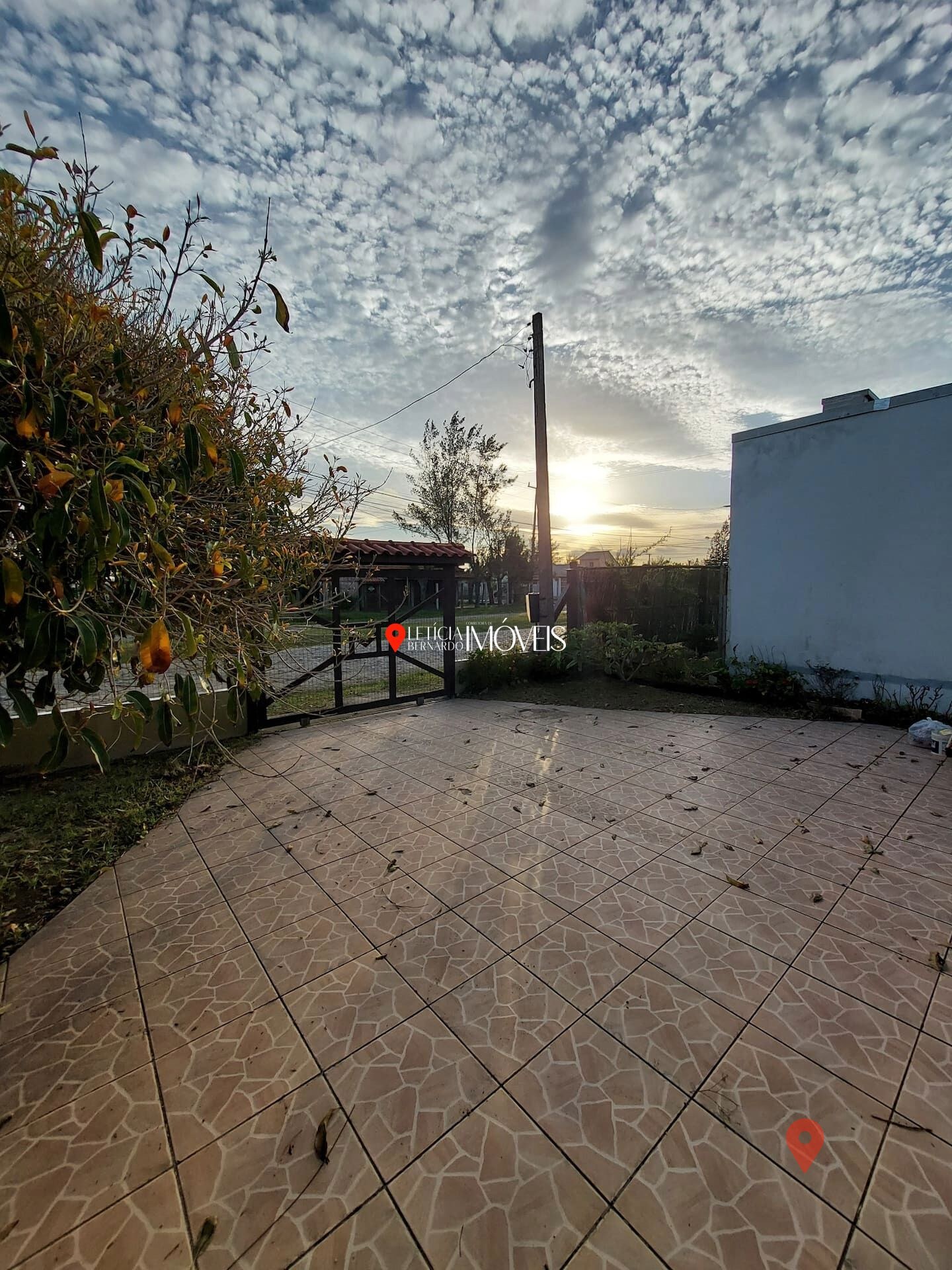 CASA NO CENTRO DE BALNEÁRIO PINHAL – R$ 324.000,00 — foto 9